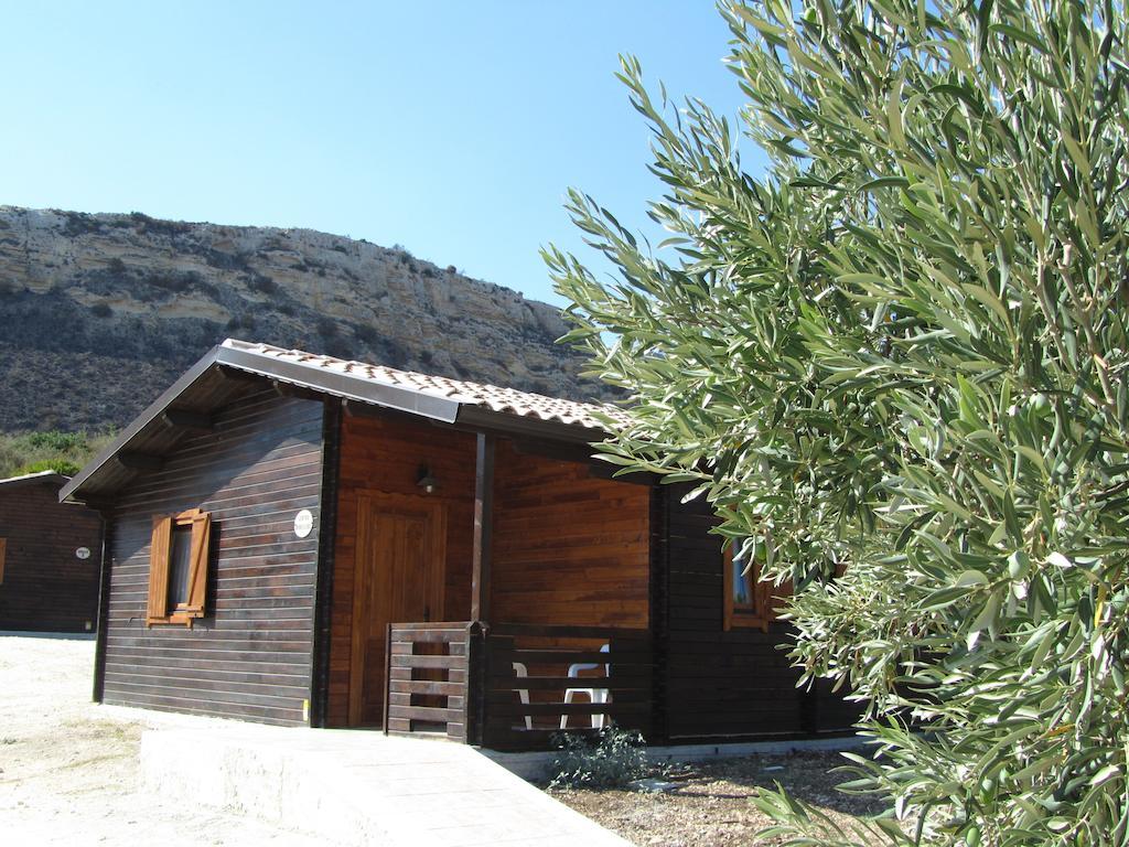 Villa Agriturismo Timpa Del Sole Noto Zimmer foto